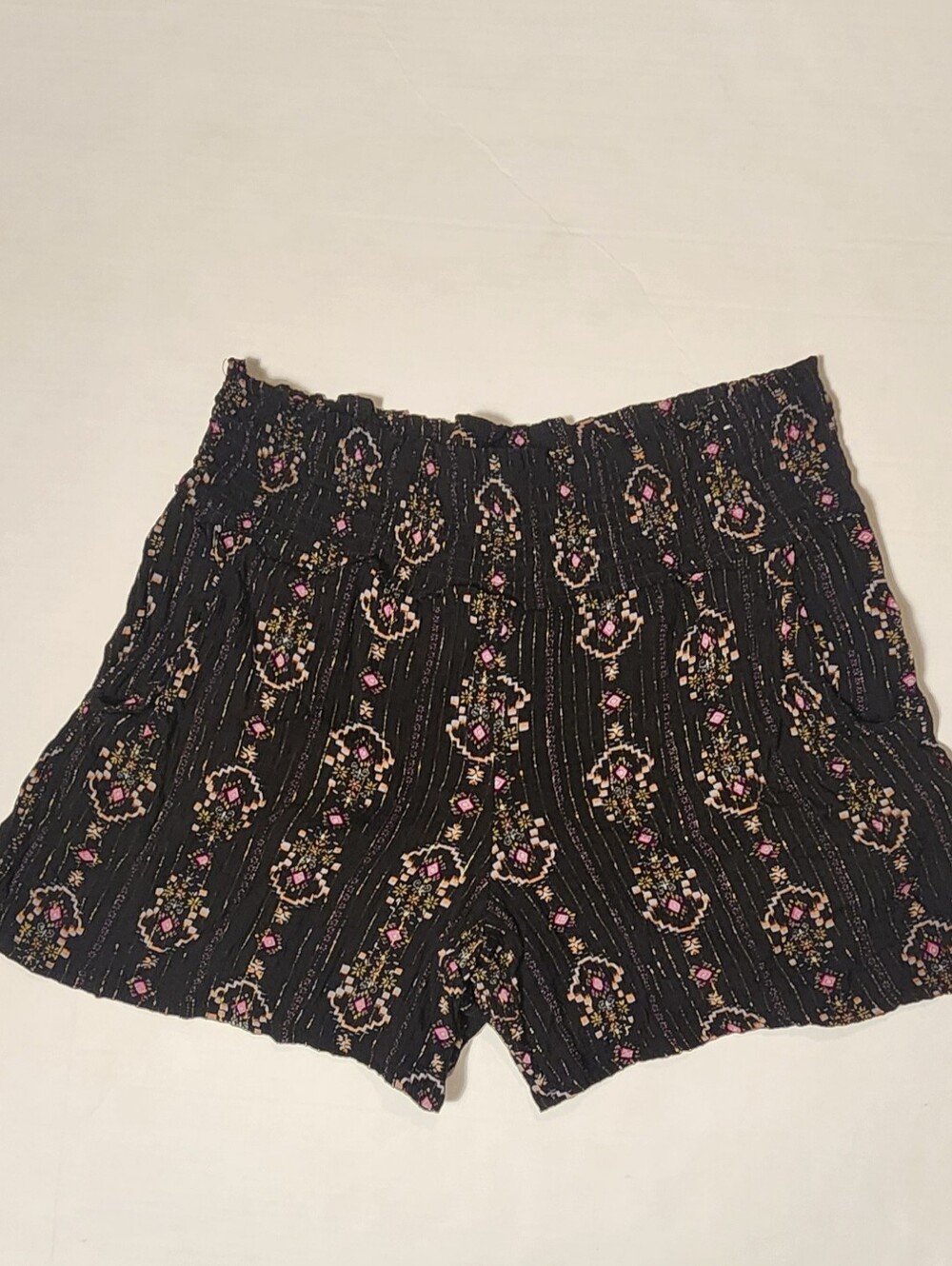 Three Dots Black Boho Patterned Stretchy Elastic Waist Shorts Large L EUC